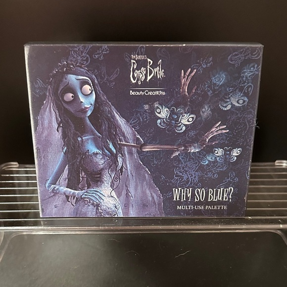 Beauty Creations Why So Blue? Eyeshadow Palette, Setting Spray and Lip Oil. - Picture 2 of 11